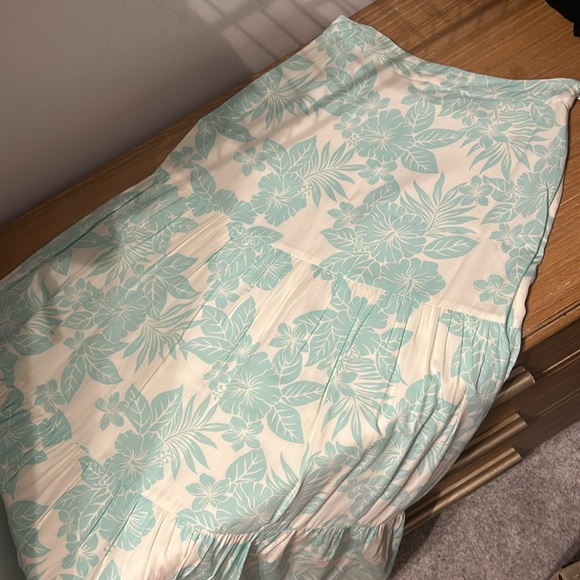 PANEROS Floral Midi Skirt Set NWOT sz XS Aloha print - Picture 9 of 12